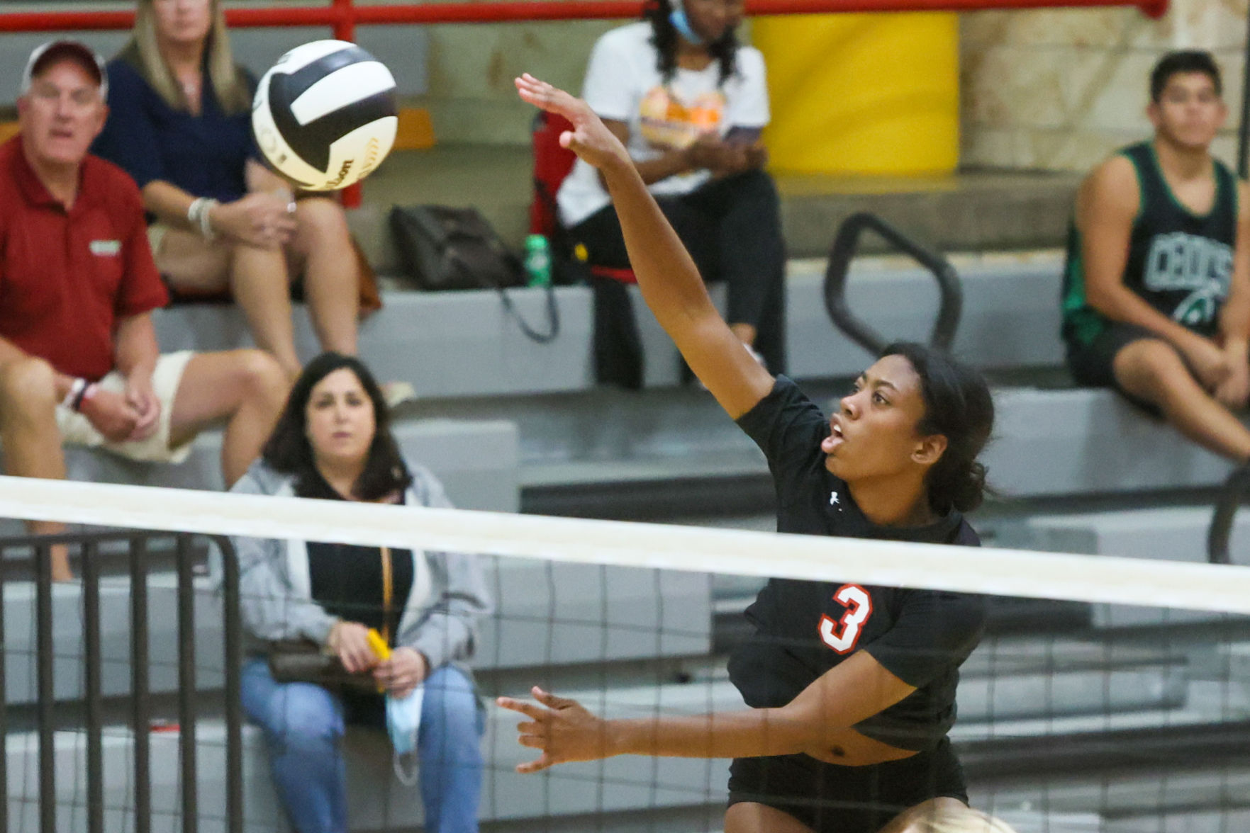 Volleyball - Muster at Andrean